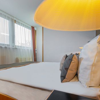 Pihenjen exkluzív Panorama lakosztályban a Club Tihany Resortban, és élvezze a balatoni wellness kikapcsolódás élményét.