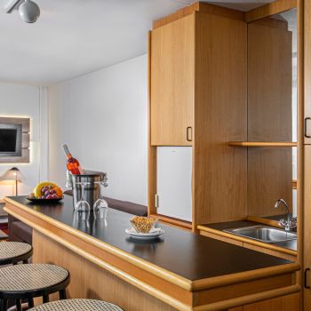 Élje át a balatoni pihenés élményét a Club Tihany Resort exkluzív Panorama lakosztályaiban és wellness világában.