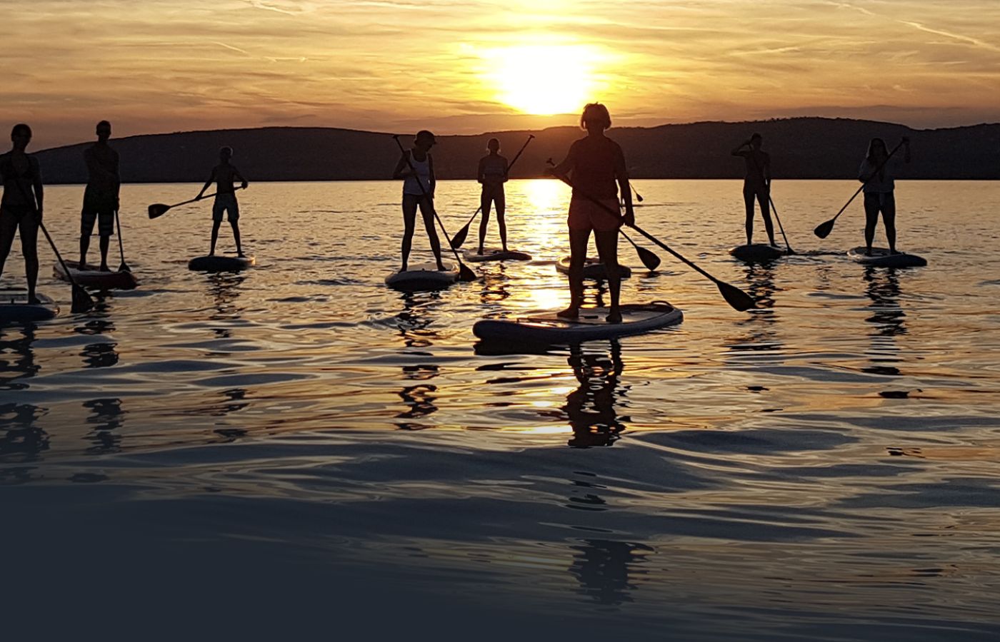 A Club Tihany Resort ideális helyszín csapatépítők, céges rendezvények és konferenciák számára a Balaton partján.