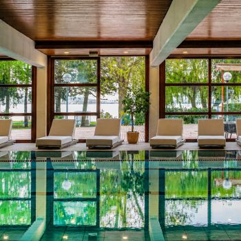 Wellness élmények, nyugodt környezet és teljes feltöltődés várja a vendégeket a Club Tihany Resortban.